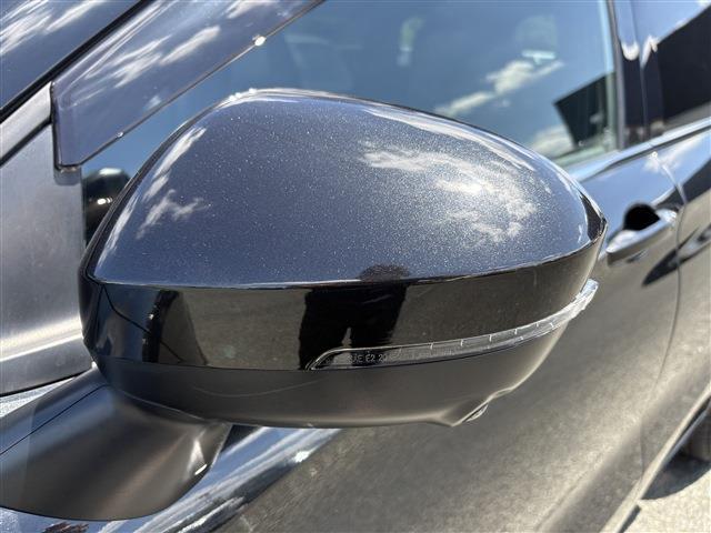 三菱 アウトランダーＰＨＥＶ ＰＨＥＶ ２．４ Ｐ ４ＷＤ R5年 (九州・沖縄) 99