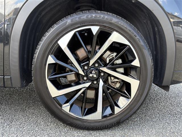 三菱 アウトランダーＰＨＥＶ ＰＨＥＶ ２．４ Ｐ ４ＷＤ R5年 (九州・沖縄) 99