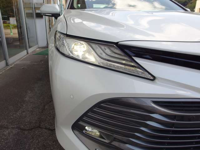 トヨタ カムリ ２．５ Ｇ レザーパッケージ R1年 (東海) 99