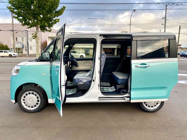 ダイハツ ムーヴ　キャンバス ６６０ ストライプス Ｘ ４ＷＤ R7年 (北海道) 99