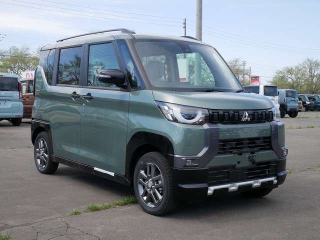 三菱 デリカ　ミニ ６６０ Ｇ プレミアム リミテッド エディション ４ＷＤ R7年 (北海道) 99