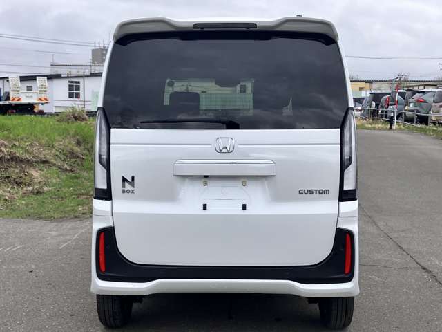 ホンダ Ｎ　ＢＯＸ カスタム ６６０ ４ＷＤ R6年 (北海道) 99