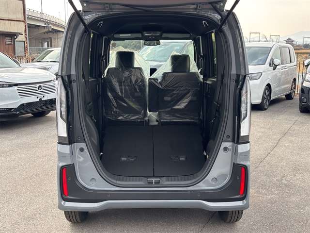 ホンダ Ｎ　ＢＯＸ カスタム ６６０ コーディネートスタイル ２トーン R7年 (近畿) 99