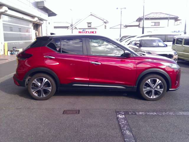 日産 キックス １．２ Ｘ ＦＯＵＲ スタイルエディション（Ｅ－ＰＯＷＥＲ） ４ＷＤ R5年 (関東) 99