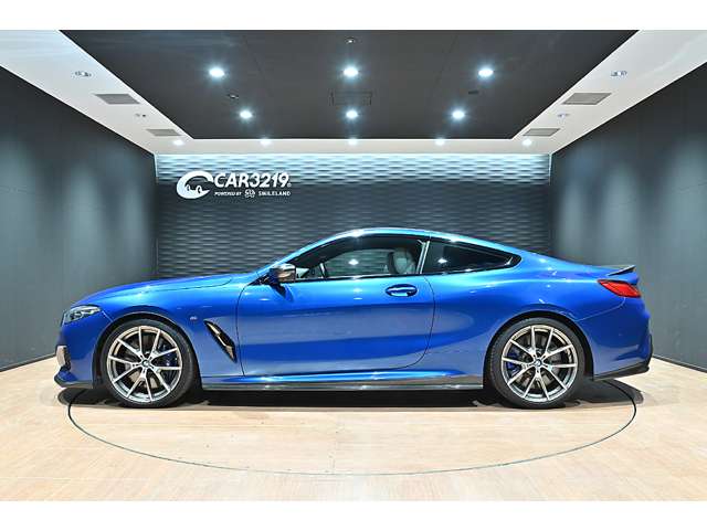 ＢＭＷ ８シリーズ Ｍ８５０Ｉ Ｘドライブ ４ＷＤ R1年 (関東) 99