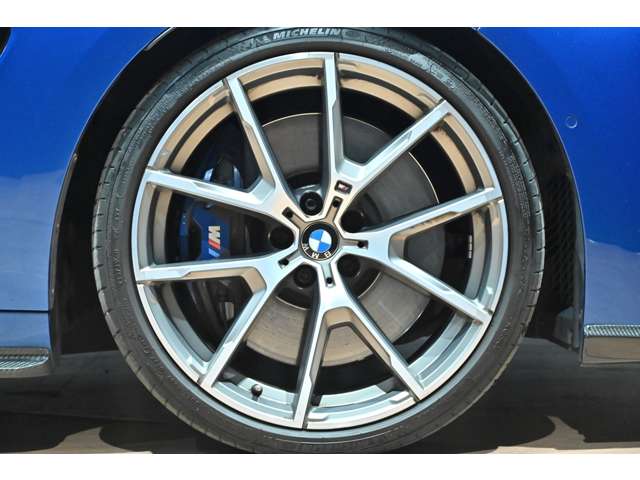 ＢＭＷ ８シリーズ Ｍ８５０Ｉ Ｘドライブ ４ＷＤ R1年 (関東) 99
