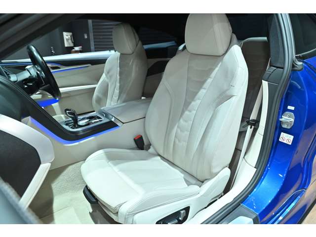 ＢＭＷ ８シリーズ Ｍ８５０Ｉ Ｘドライブ ４ＷＤ R1年 (関東) 99