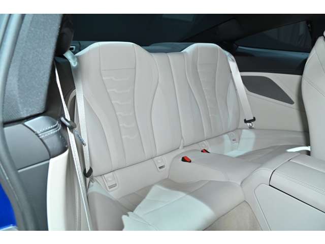 ＢＭＷ ８シリーズ Ｍ８５０Ｉ Ｘドライブ ４ＷＤ R1年 (関東) 99