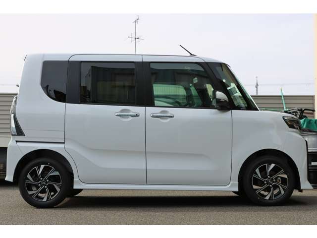 ダイハツ タント ６６０ カスタム Ｘ リミテッド R7年 (近畿) 99