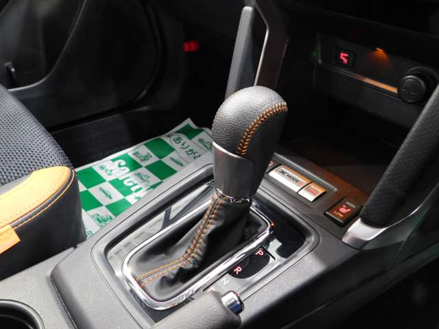 スバル フォレスター ２．０ エックスブレイク カラーアクセント仕様 ４ＷＤ H29年 (近畿) 99