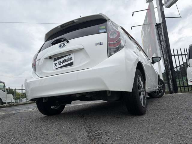 トヨタ アクア １．５ Ｓ H26年 (近畿) 99