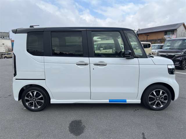 ホンダ Ｎ　ＢＯＸ カスタム ６６０ コーディネートスタイル モノトーン R7年 (近畿) 99
