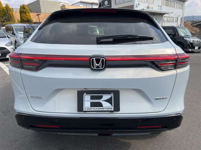 ホンダ ヴェゼル １．５ Ｅ：ＨＥＶ Ｚ プレイパッケージ R8年 (近畿) 99