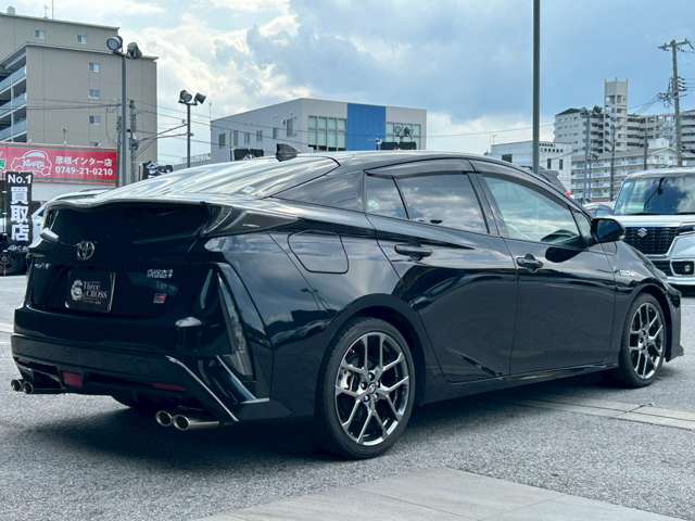 トヨタ プリウスＰＨＶ １．８ Ｓ ナビパッケージ ＧＲ スポーツ H30年 (近畿) 99
