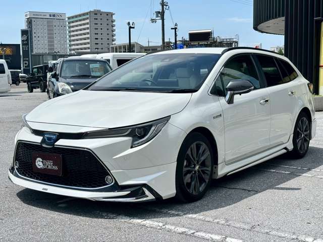 トヨタ カローラ　ツーリング　ハイブリッド １．８ ハイブリッド ＷＸＢ R2年 (近畿) 99