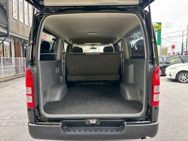 トヨタ ハイエースバン ３．０ スーパーＧＬ ロング ディーゼルターボ ４ＷＤ H21年 (近畿) 99