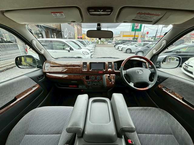 トヨタ ハイエースバン ３．０ スーパーＧＬ ロング ディーゼルターボ ４ＷＤ H21年 (近畿) 99
