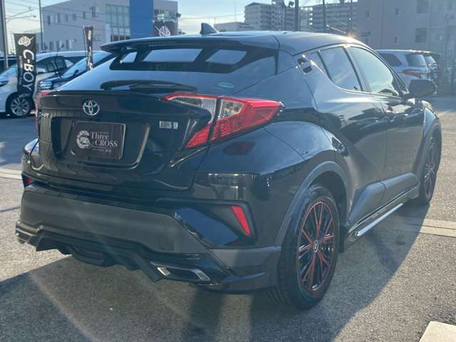 トヨタ Ｃ−ＨＲ ハイブリッド １．８ Ｓ H29年 (近畿) 99