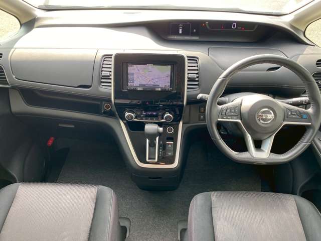日産 セレナ ２．０ ハイウェイスター プロパイロット エディション H29年 (近畿) 99