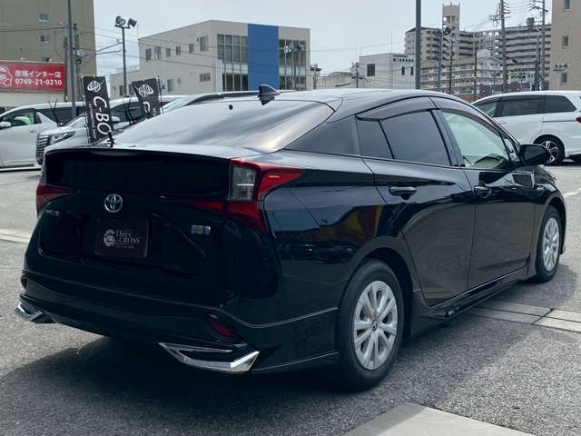 トヨタ プリウス １．８ Ｓ R1年 (近畿) 99