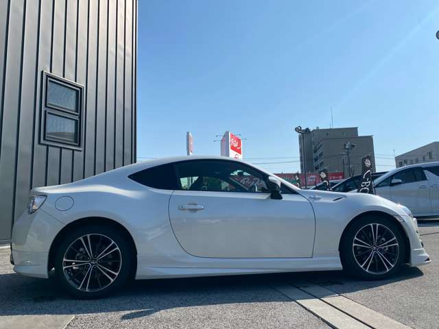トヨタ ８６ ２．０ ＧＴ H24年 (近畿) 99