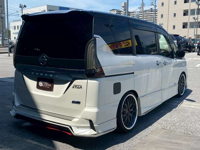 日産 セレナ ２．０ ハイウェイスター プロパイロット エディション H29年 (近畿) 99