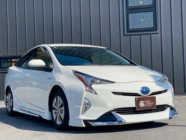 トヨタ プリウス １．８ Ｓ H29年 (近畿) 99