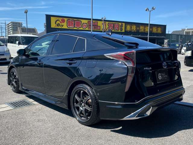 トヨタ プリウス １．８ Ｓ セーフティ プラス H30年 (近畿) 99