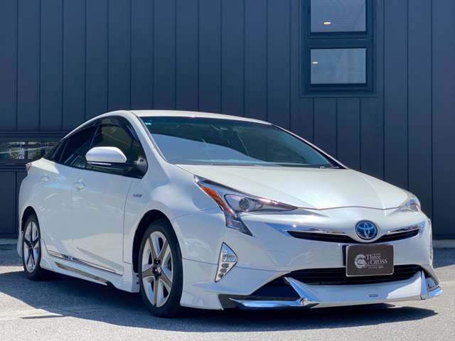 トヨタ プリウス １．８ Ｓ ツーリングセレクション H28年 (近畿) 99
