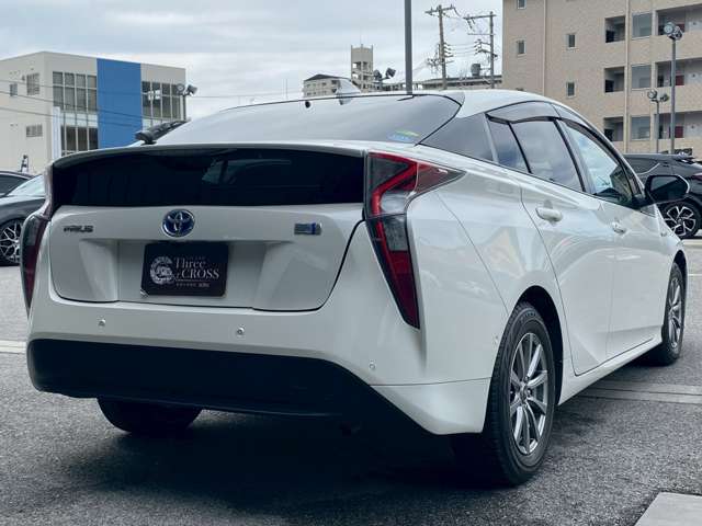 トヨタ プリウス １．８ Ａ H27年 (近畿) 99