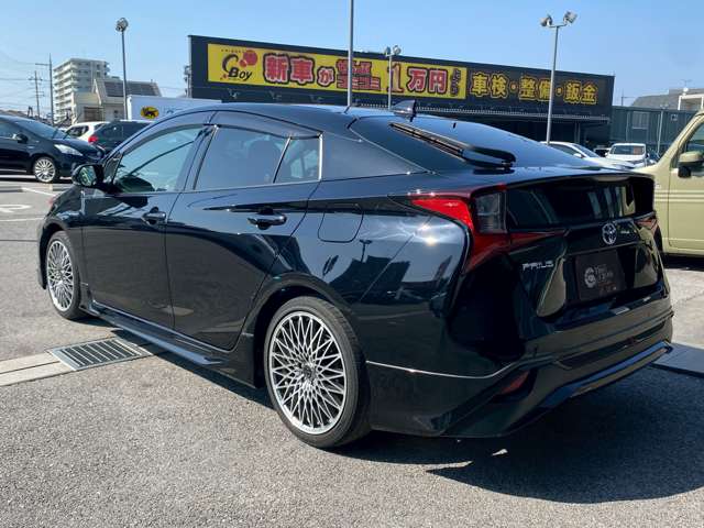トヨタ プリウス １．８ Ｓ ツーリングセレクション R1年 (近畿) 99
