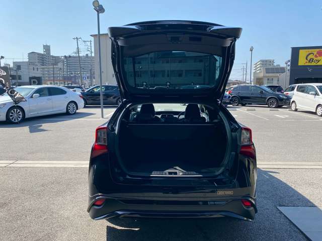 トヨタ プリウス １．８ Ｓ ツーリングセレクション R1年 (近畿) 99