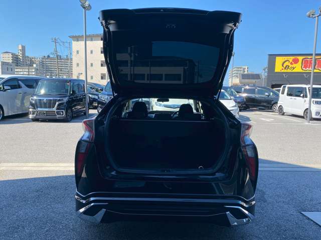 トヨタ プリウス １．８ Ｓ H28年 (近畿) 99