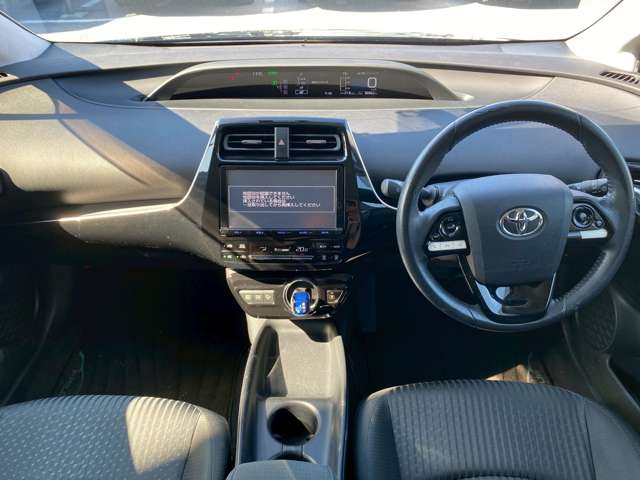 トヨタ プリウス １．８ Ｓ H28年 (近畿) 99