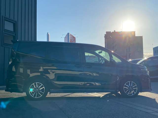 トヨタ ヴォクシー ２．０ ＺＳ H26年 (近畿) 99