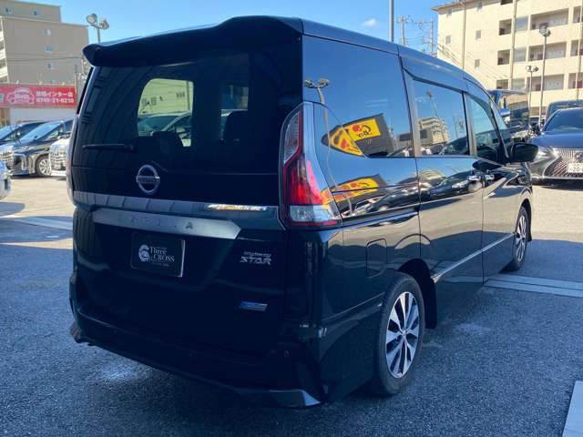 日産 セレナ ２．０ ハイウェイスター H28年 (近畿) 99