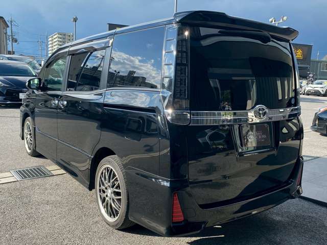 トヨタ ヴォクシー ２．０ ＺＳ 煌ＩＩ H29年 (近畿) 99