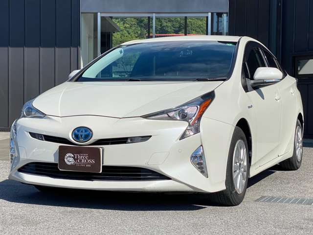 トヨタ プリウス １．８ Ｓ セーフティ プラス H29年 (近畿) 99