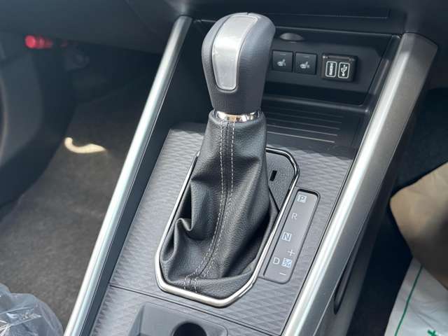 トヨタ ライズ １．０ Ｚ ４ＷＤ R8年 (東北) 99