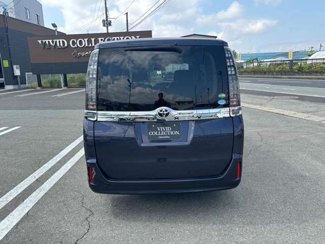 トヨタ ヴォクシー ２．０ Ｖ H29年 (東北) 99