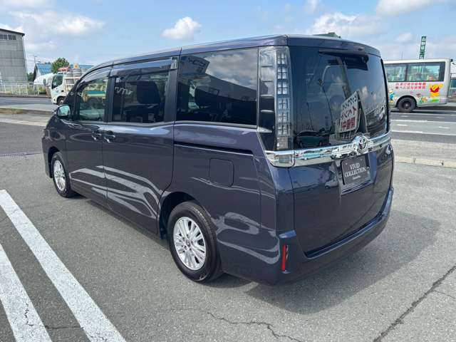 トヨタ ヴォクシー ２．０ Ｖ H29年 (東北) 99