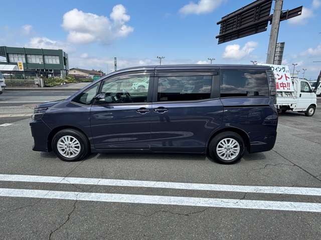 トヨタ ヴォクシー ２．０ Ｖ H29年 (東北) 99