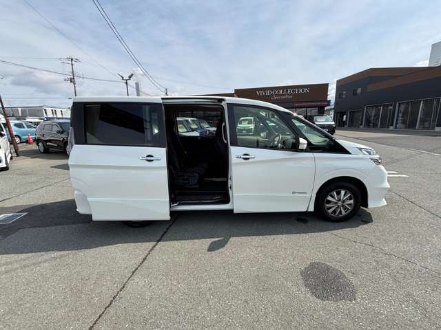 日産 セレナ １．２ Ｅ－ＰＯＷＥＲ ハイウェイスター Ｖ R1年 (東北) 99