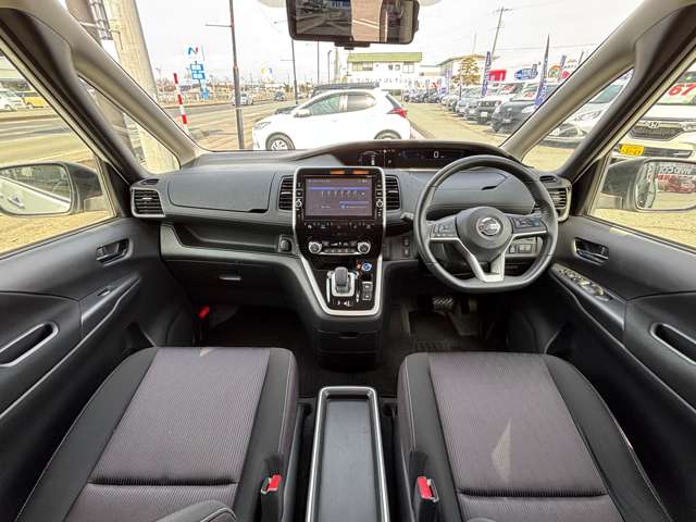 日産 セレナ １．２ Ｅ－ＰＯＷＥＲ ハイウェイスター Ｖ R1年 (東北) 99