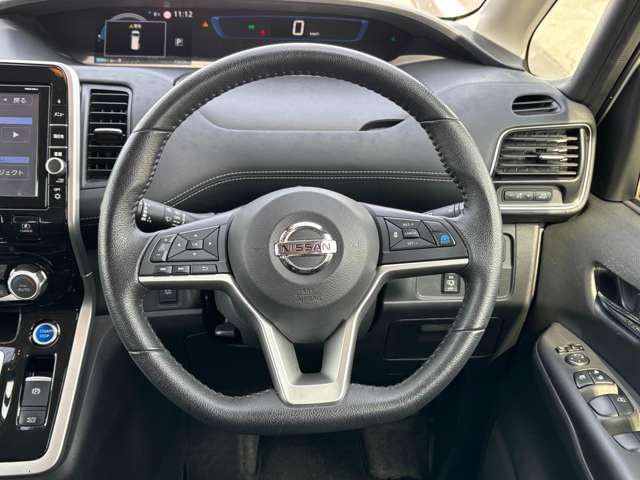 日産 セレナ １．２ Ｅ－ＰＯＷＥＲ ハイウェイスター Ｖ R1年 (東北) 99