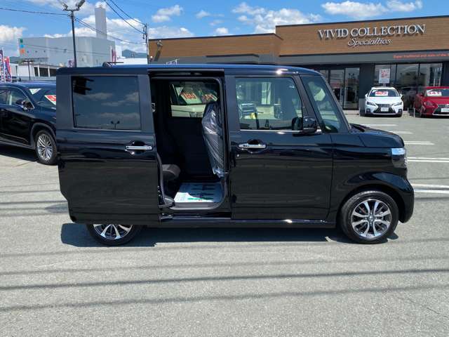 ホンダ Ｎ　ＢＯＸ カスタム ６６０ R6年 (東北) 99