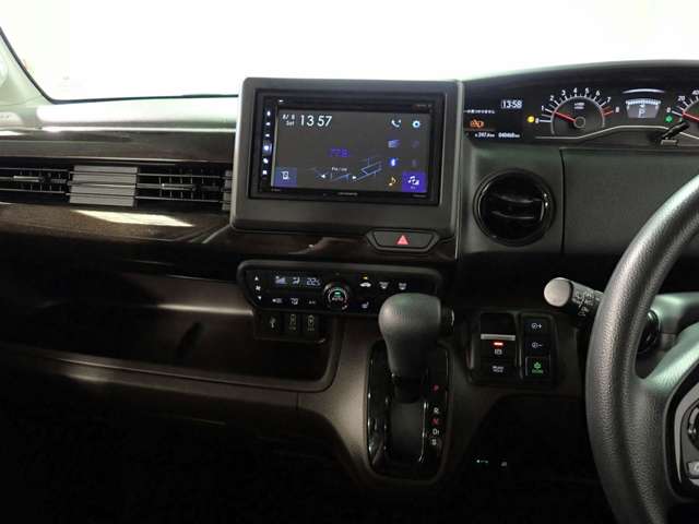 ホンダ Ｎ　ＢＯＸ ６６０ Ｌ R4年 (近畿) 99