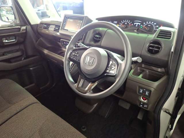 ホンダ Ｎ　ＢＯＸ ６６０ Ｌ R4年 (近畿) 99