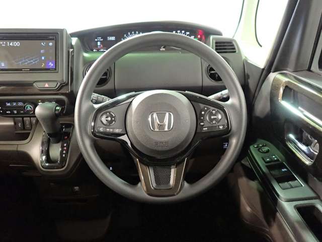 ホンダ Ｎ　ＢＯＸ ６６０ Ｌ R4年 (近畿) 99