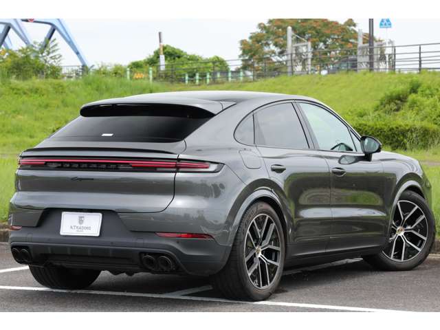 ポルシェ カイエン ハイブリッド Ｅハイブリッド ティプトロニックＳ ４ＷＤ R5年 (東海) 99